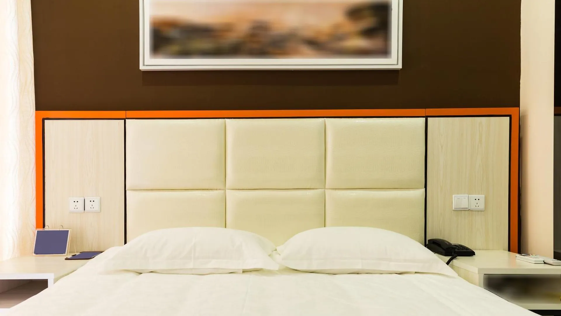 Hotel Qubic Villa Delhi Airport