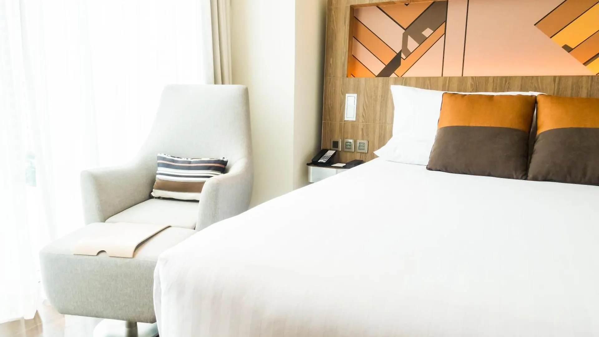 Hotel Qubic Villa Delhi Airport